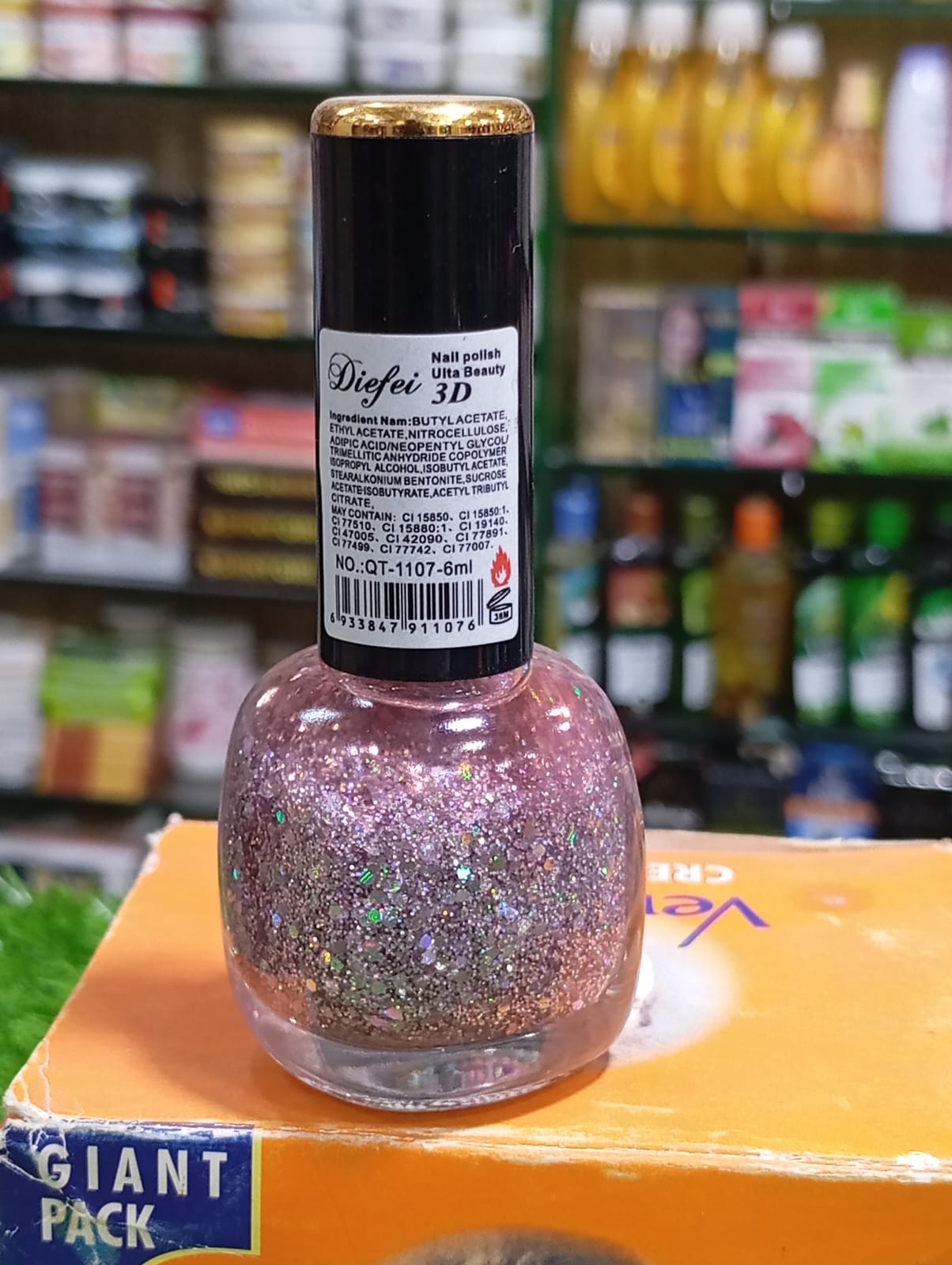 Diefei 3D silver thick glitter nail enamel