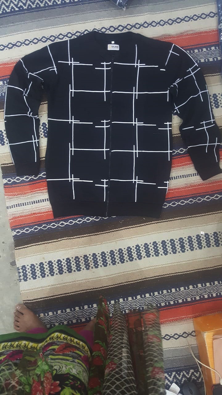 Black Lining Printed Zipper Jacket