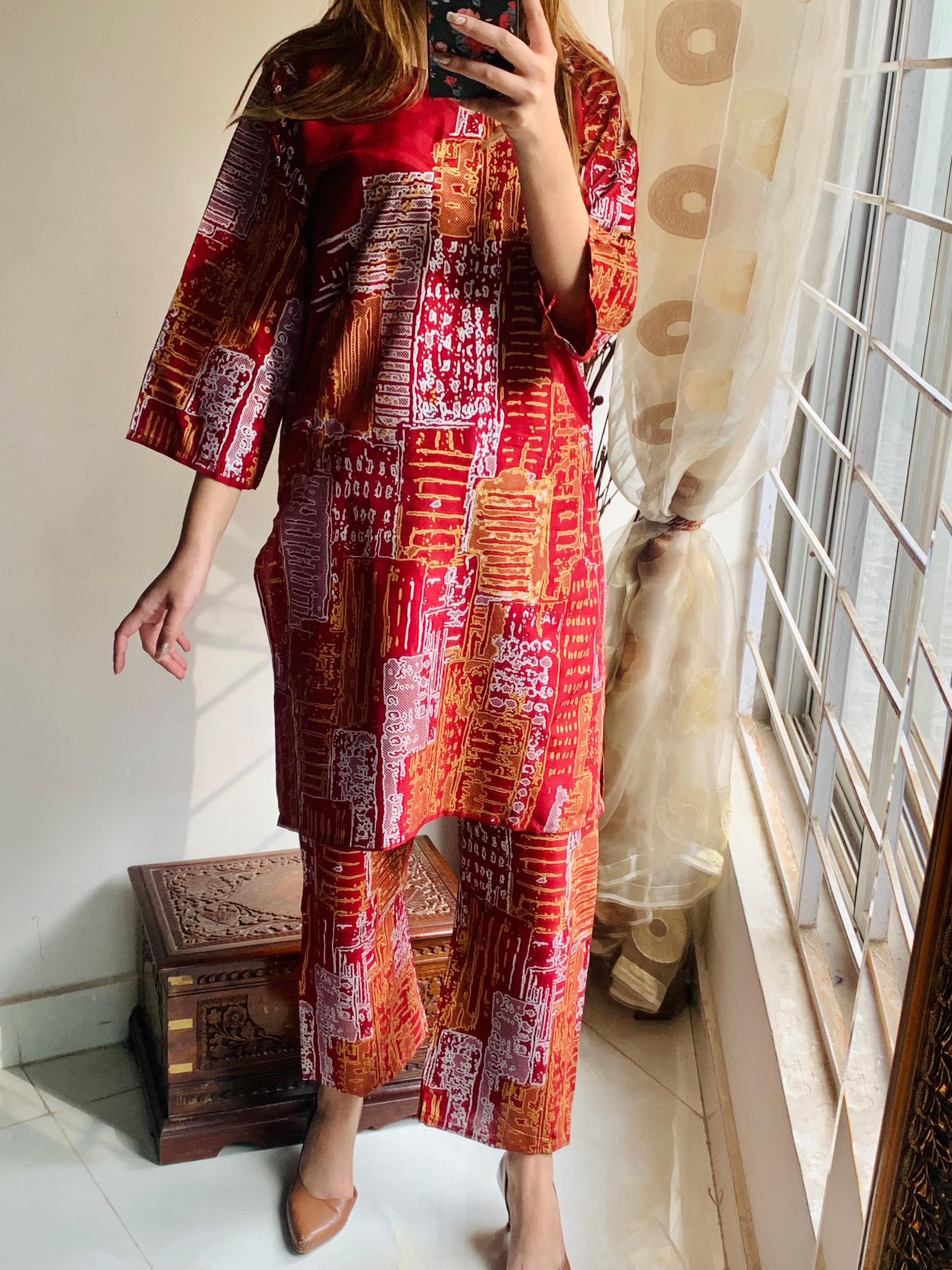 Elegant New Arrival 2 piece Dress for women and young Girls