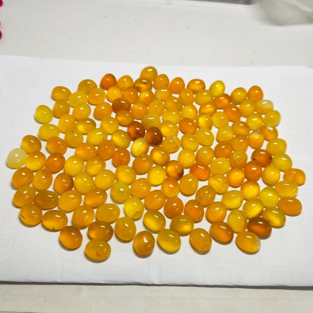 Netural Original Yellow Agate (Zard Haqeeq) Gemstone 5.65 crt ± 1crt For Ring ,Bracelet,Pendant