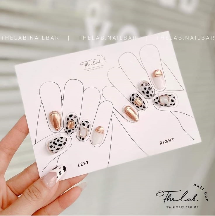 Customised Premium Quality Of Nails Display Cards