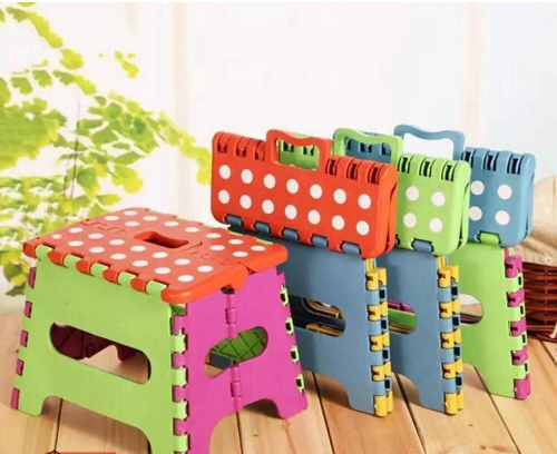 Multi Purpose Portable Plastic Mini Seat Folding Stool For Kids Or