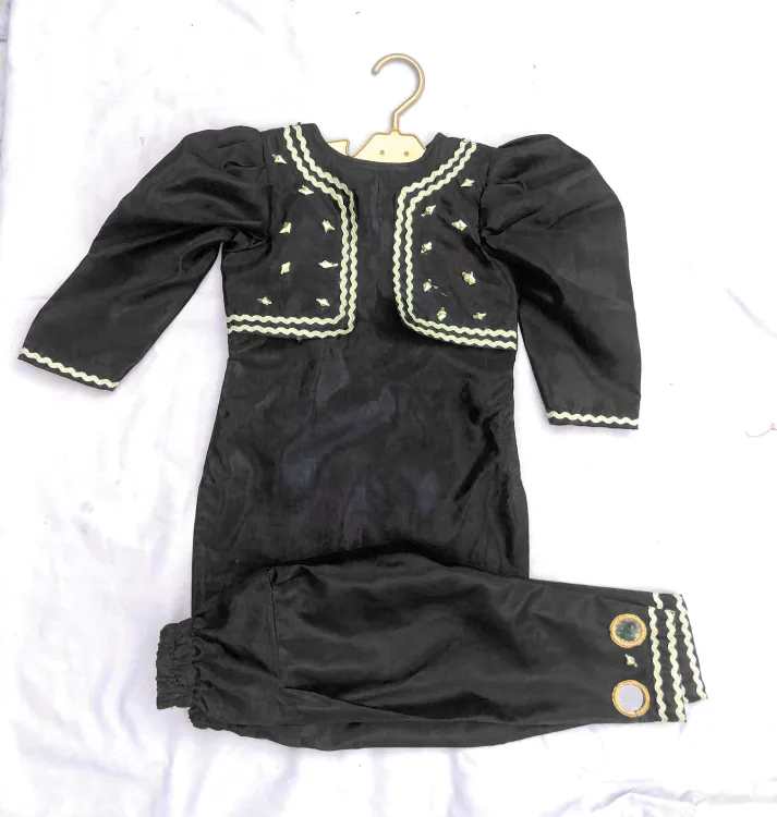 Baby girl dresses shalwar on sale kameez