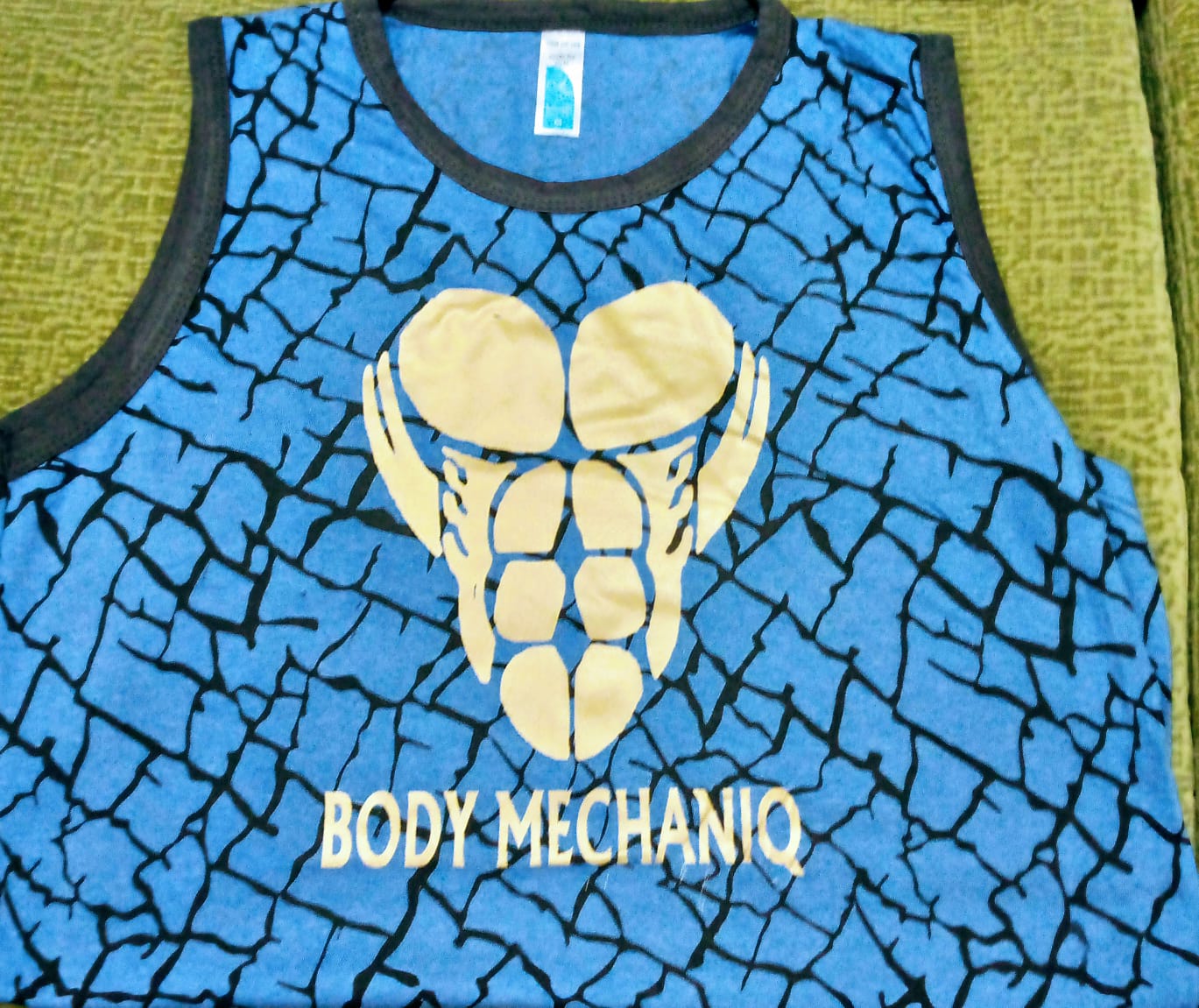 gym tank tops