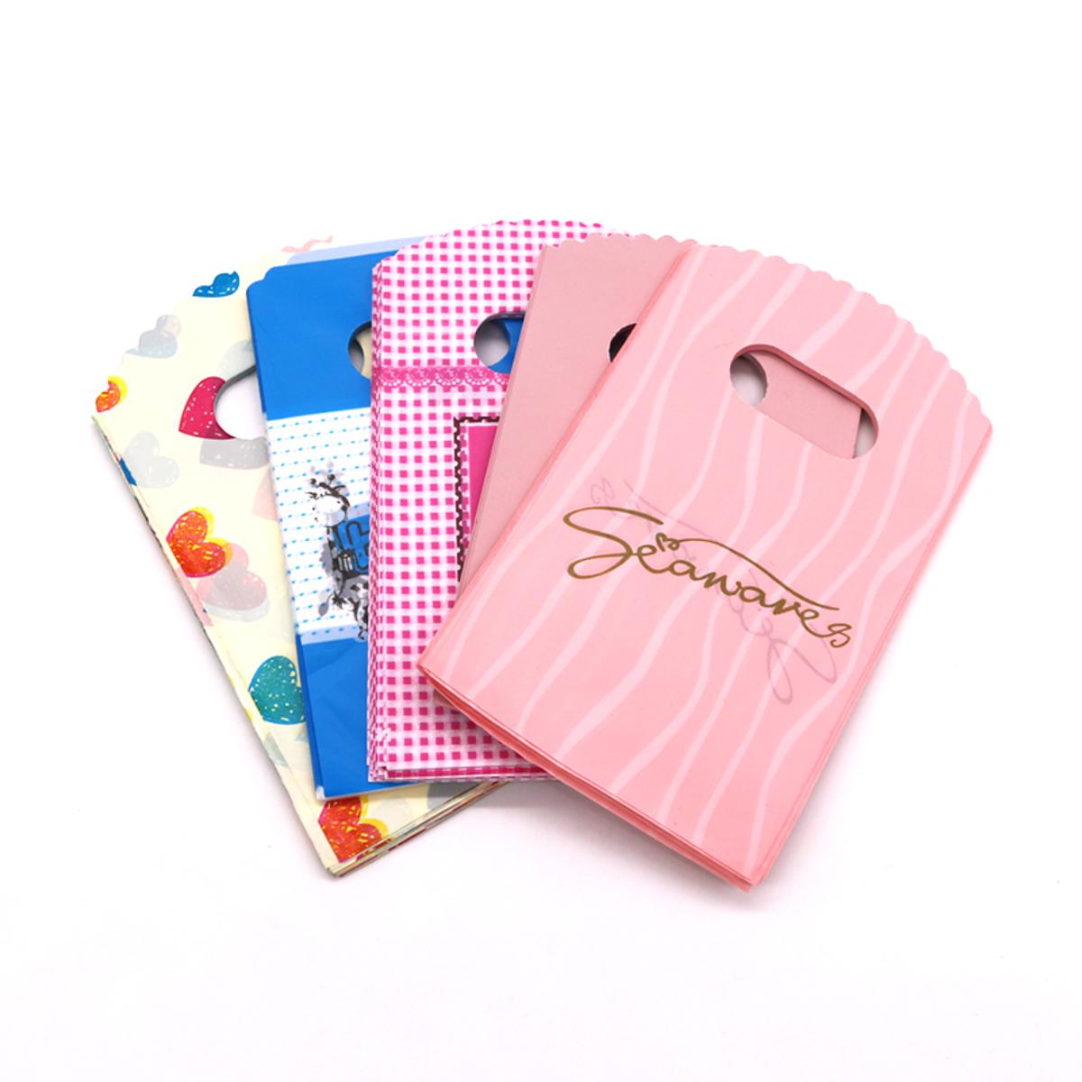 50Pcs/Lot Small Medium Large Random Plastic Wrapping Bag Gift Bag With Handle For Charms Earrings Nuts Candy Jewelry Gift Packing Bags Gift Pouch