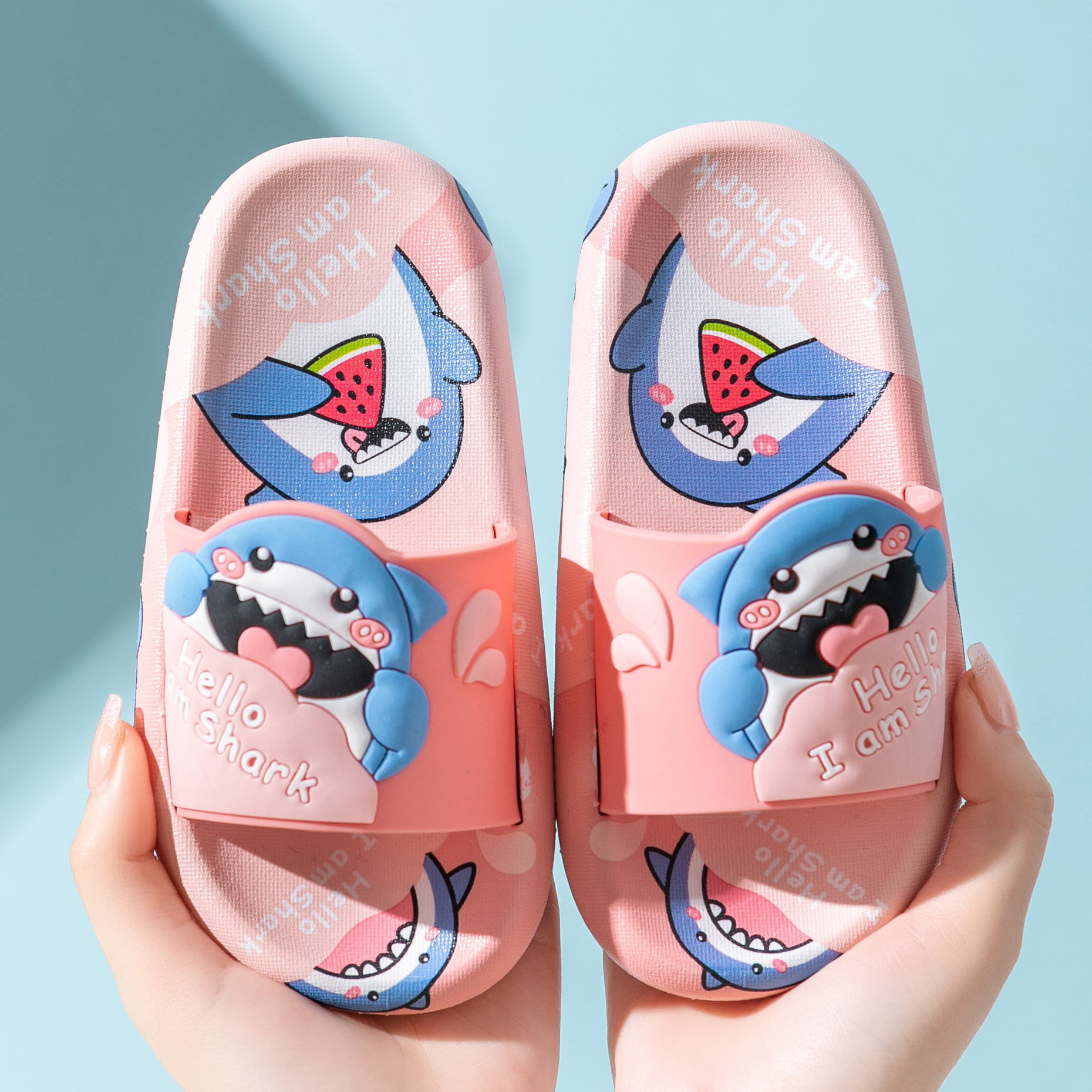New 3D Cartoon baby shark children's slippers summer boys and girls bathing indoorNon-slip soft sole no-smell sandals