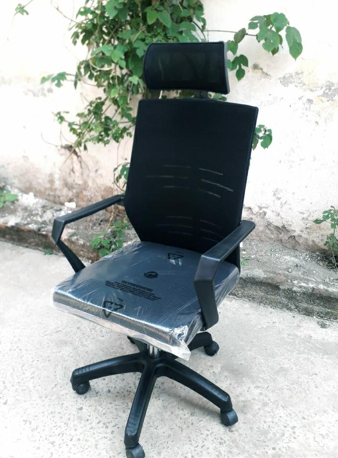 COMPUTER REVOLVING CHAIR EXECUTIVE CHAIR Daraz.pk