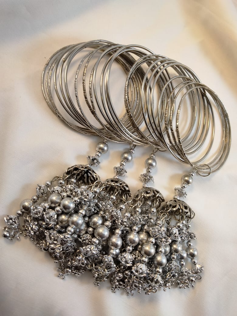 Buy silver chudiyan set Online at Best Price in Pakistan