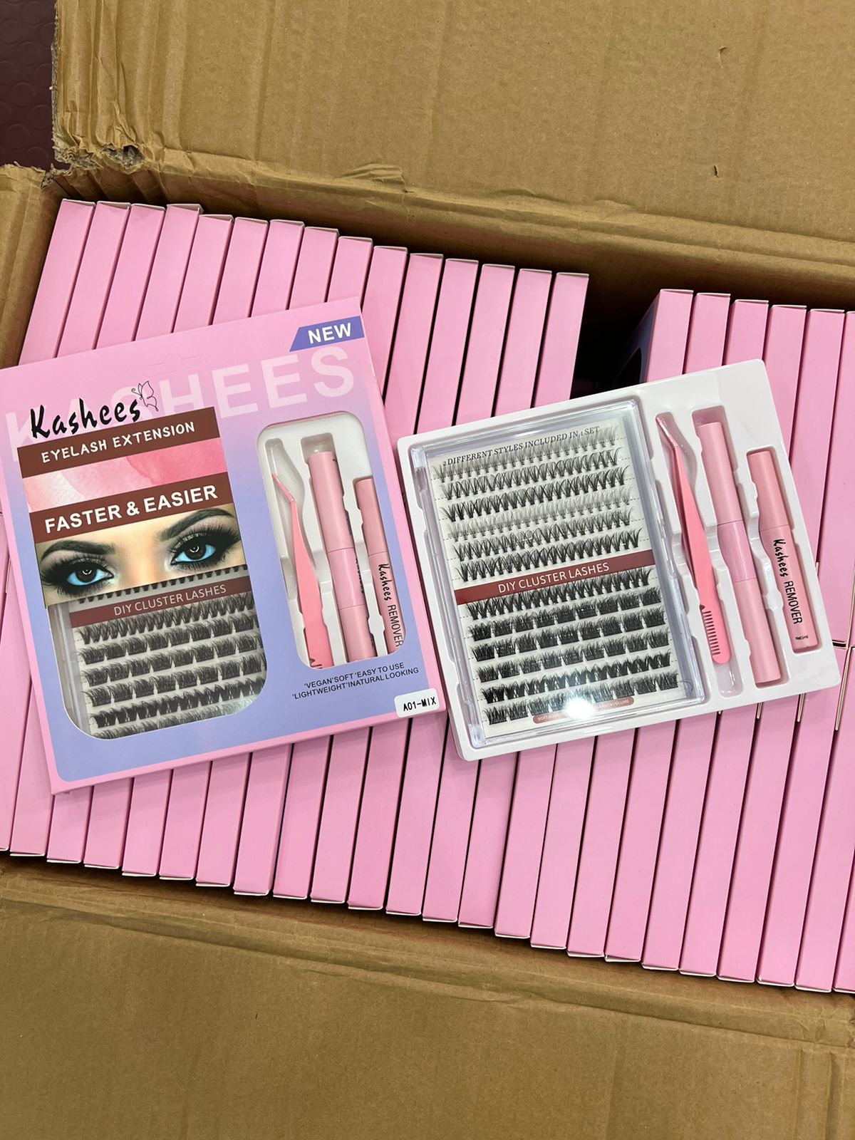 DIY Lash Extension Kit, Lash Clusters With Waterproof Strong Lash Bond And Seal And Eyelash Tweezers Lash Cluster Kit