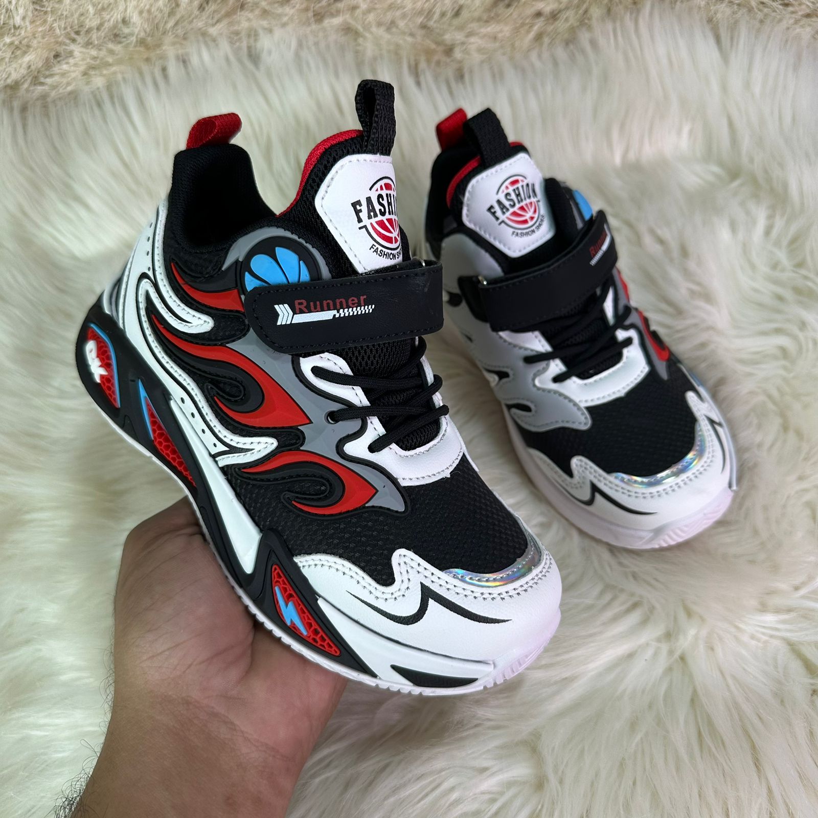Shoes For Kids - Comfortable Lightweight Sports Kids Shoes - Kids Shoes for Girls - Kids Shoes for Boys - Kids Joggers - Kids Sneakers - Perfect Gift For Kids
