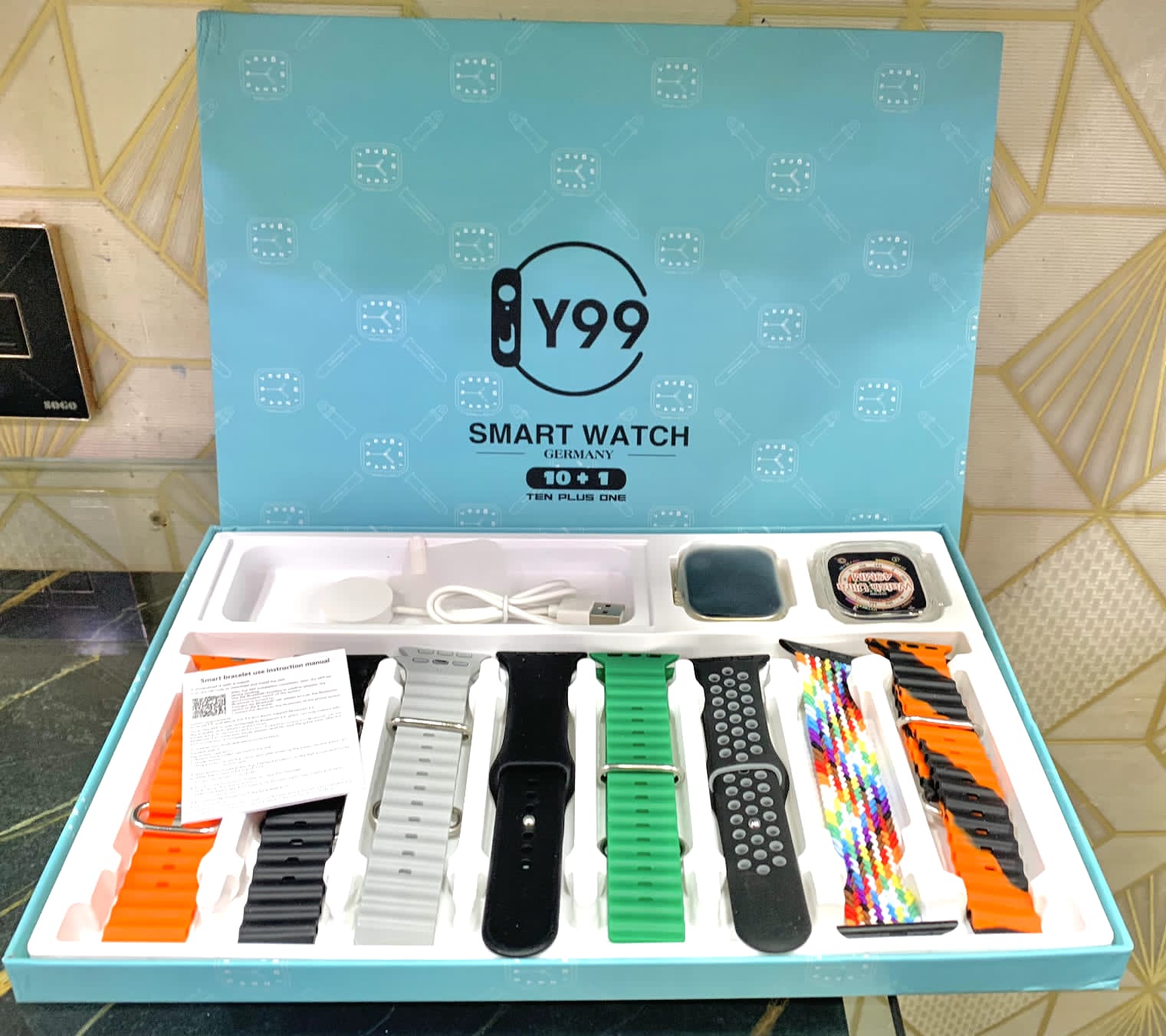 Y99 Ultra Smartwatch 10+1 with 8 Different Straps and Watch Case 2.05