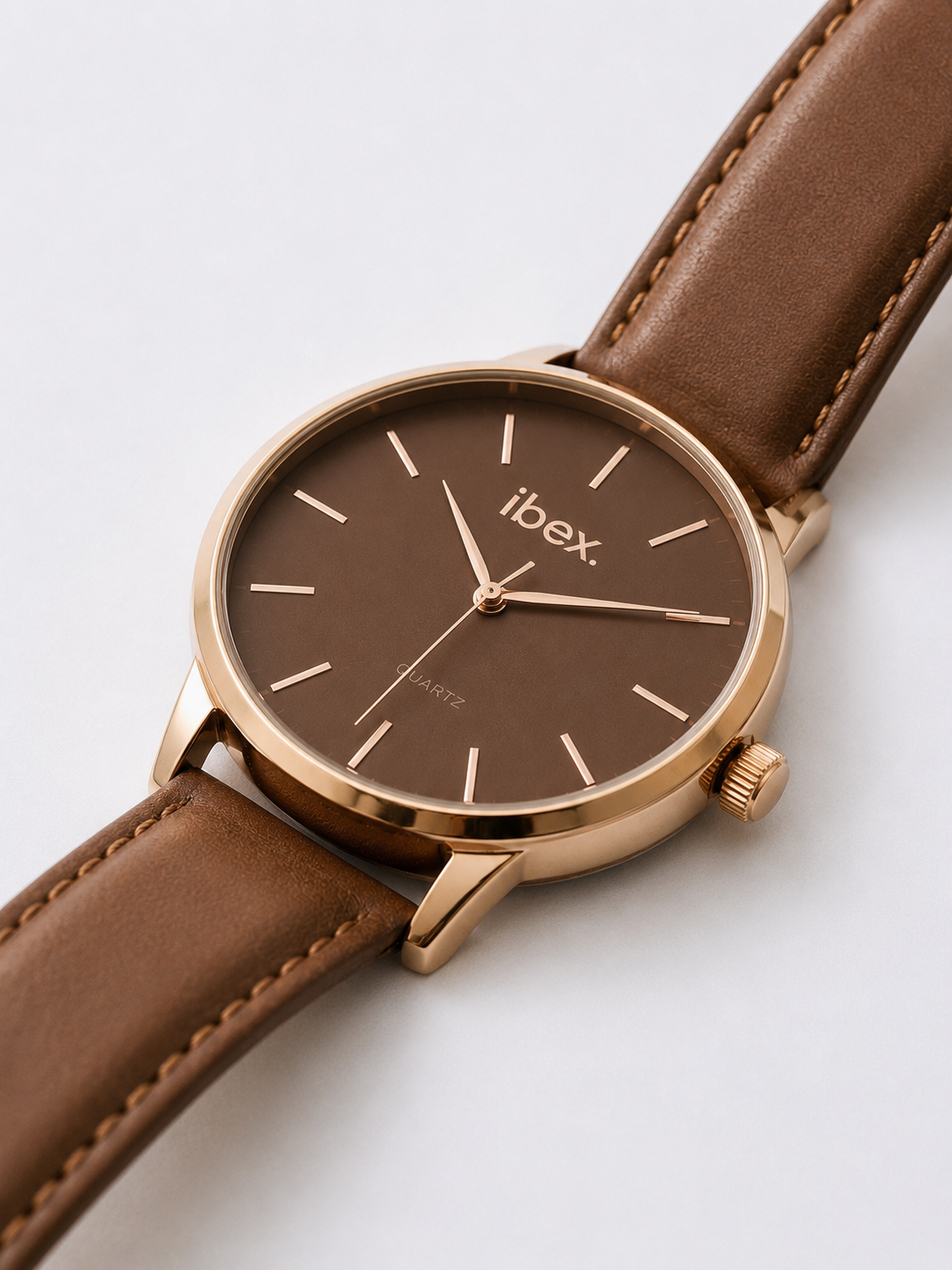 Brown Leather Strap Men's Quartz Watch – Stylish, Lightweight & Elegant