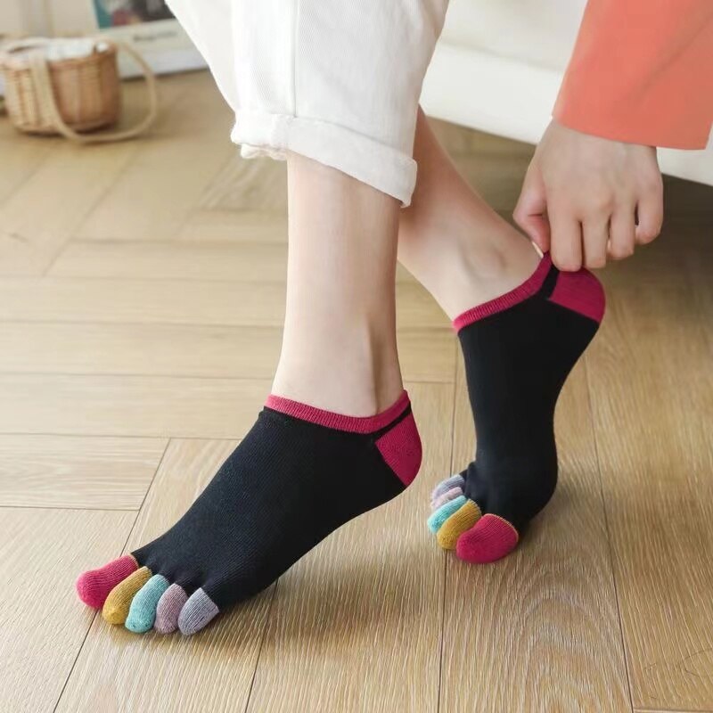  Zeroest Women's Toe Socks Soft Funny Socks with Toes Cotton  Colorful Socks with Toes Separated for Girls Rainbow Five Finger Socks 4  Pairs : Clothing, Shoes & Jewelry
