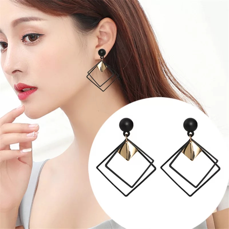 Korean Style Acrylic Earrings - Stylish earings for girls 2021- Beautiful Earrings for Girls in Black and White - Trendy Earrings 2021 - Black and White Earrings