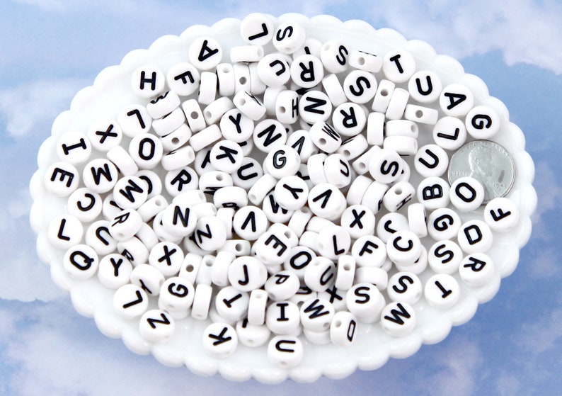100Pcs 7mm Black Letter Loose Spacer Alphabet White Acrylic Beads For DIY Jewelry Making