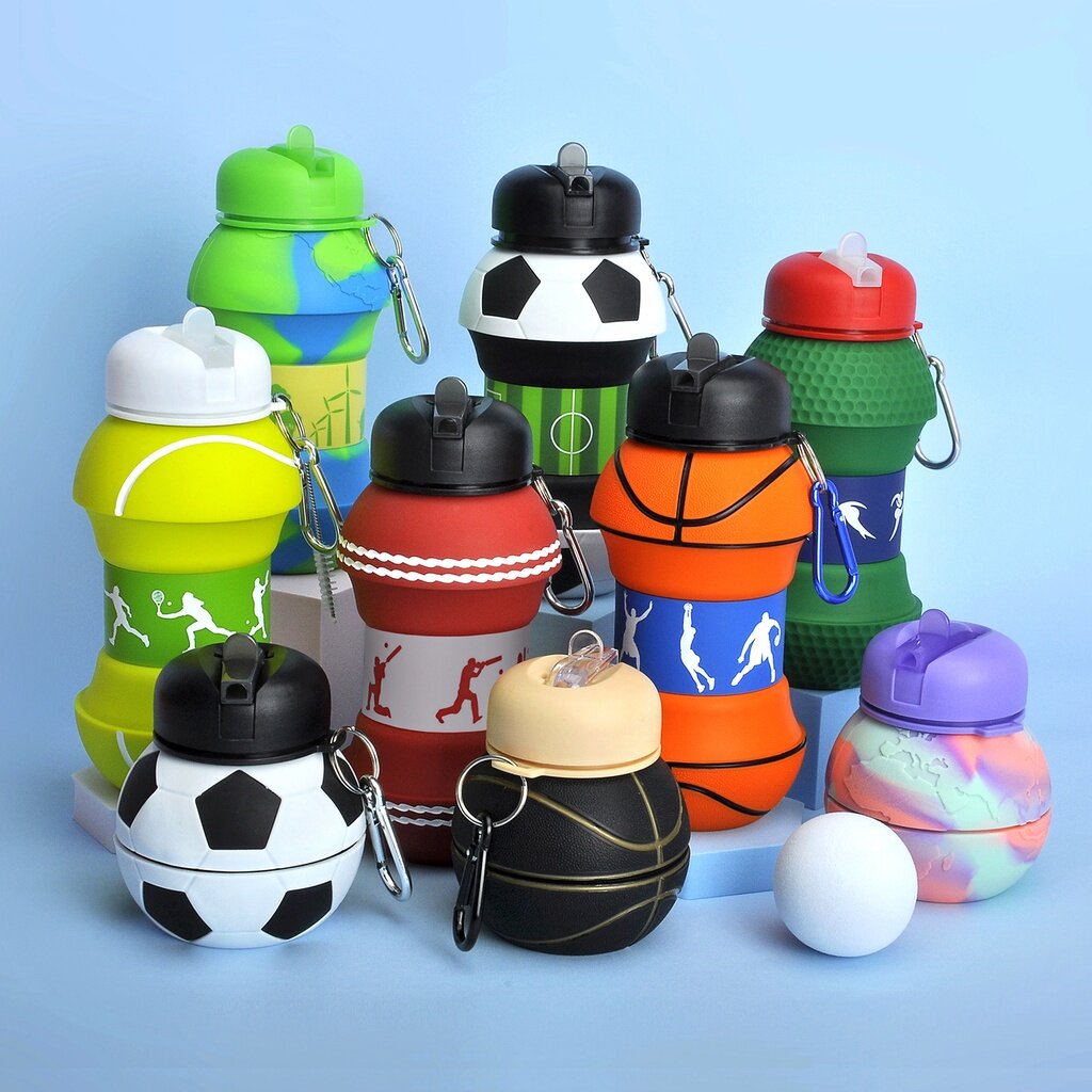 550ml Foldable Football Water Bottles Portable Sports Water Bottle Soccer Ball Shaped Water Bottl Silicone Water Cup 550ml Foldable Water Bottle