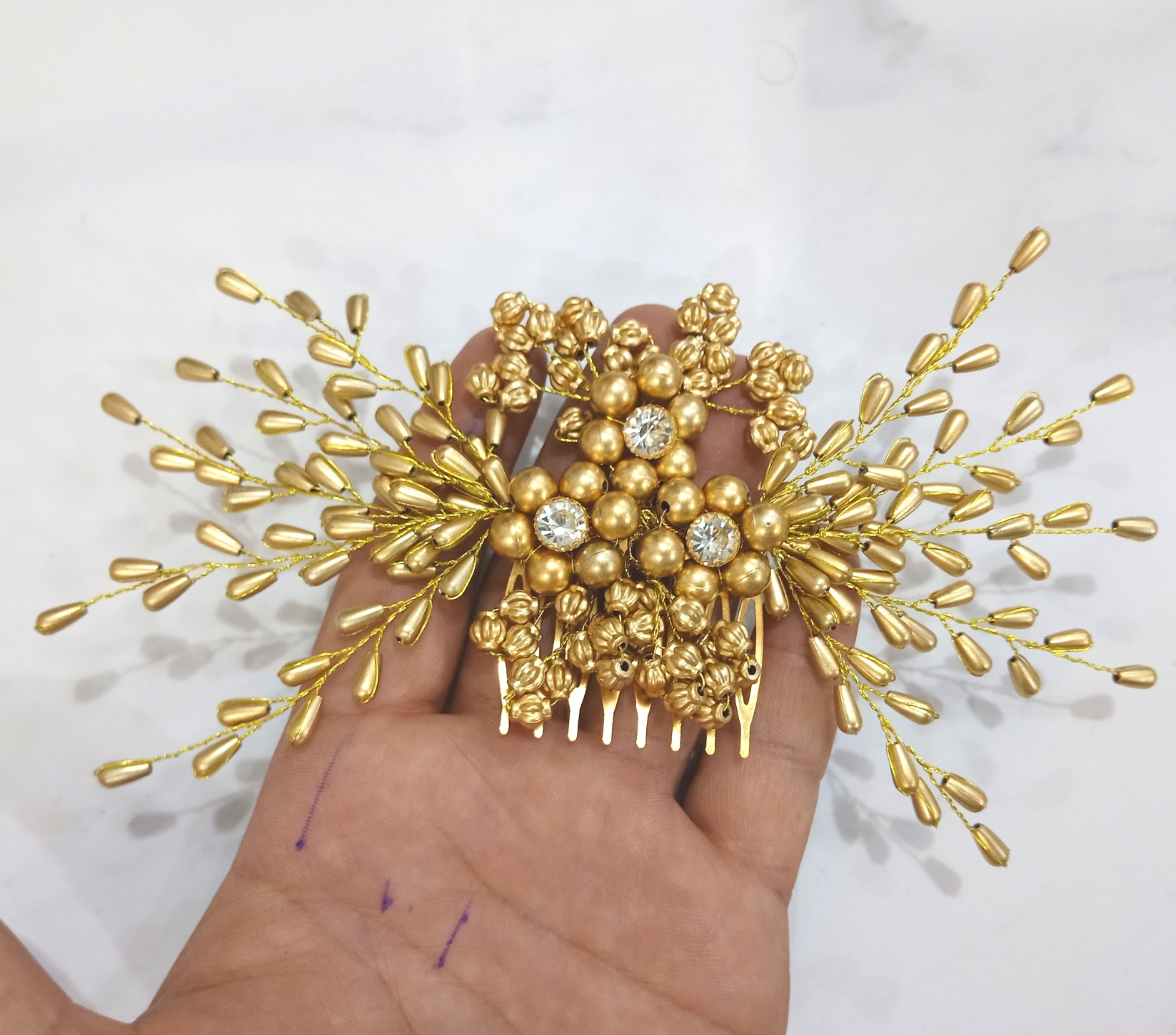 Bridal Wedding Hair Comb For Women Handmade Crystal Flower Design With Pearl Detailing Hair Accessory