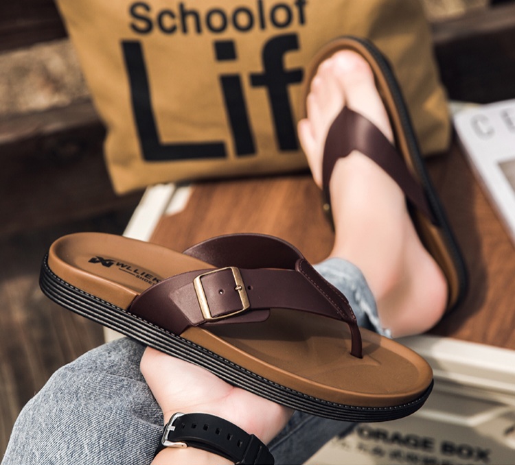 Hyper Hawk: premium Summer Men's Stylish Flip Flops for Men & Boys Comfortable Sandal with Buckle for Casual Wear Non-Slip Sole Slippers for Men Flip Flops for Men New Style 2026