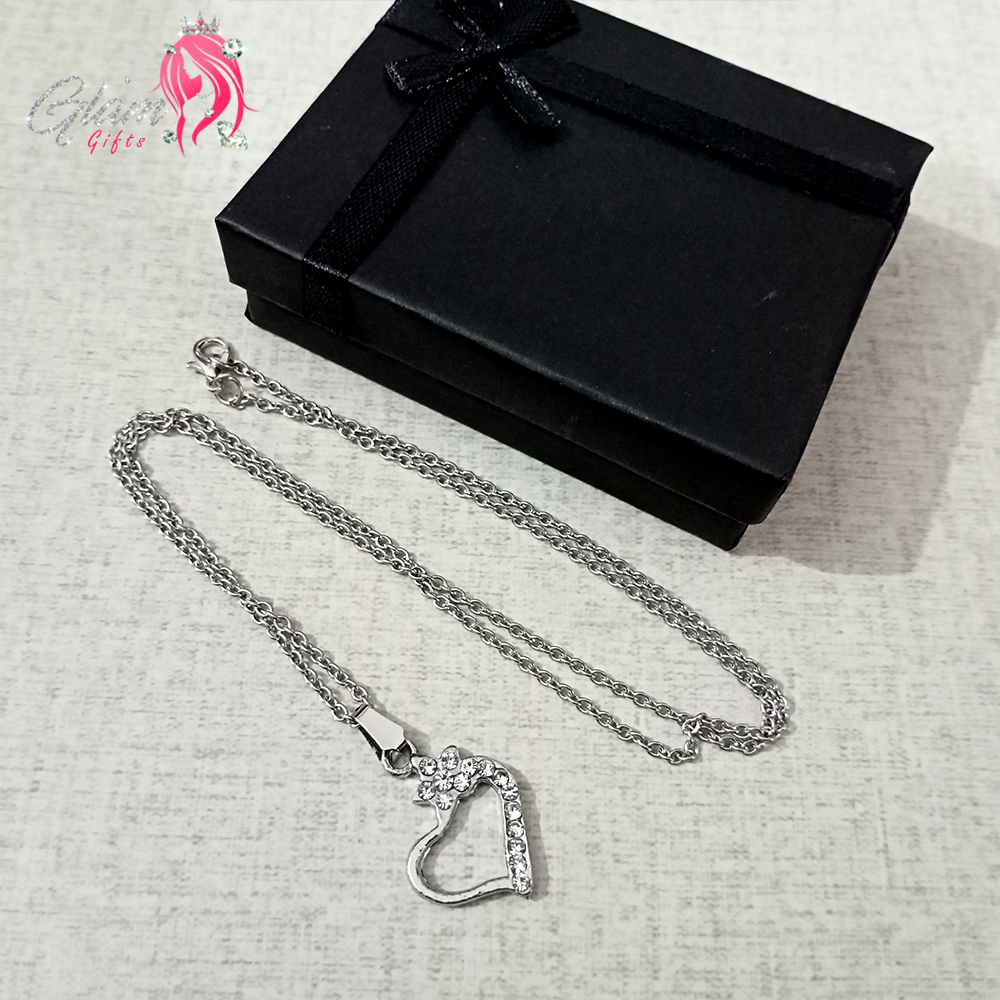 Silver Heart Pendant Necklace with gift Box for Friends