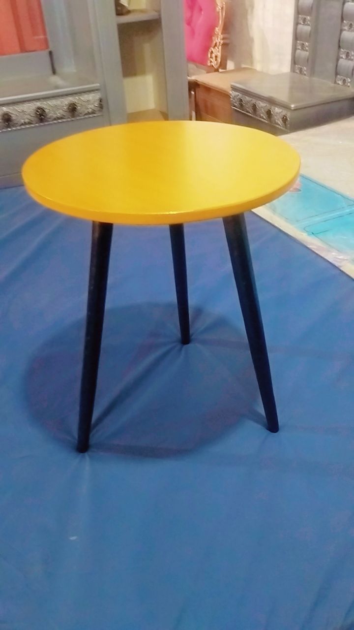 Coffee table,Side table,Stool (16 inches top & 20 inches height)