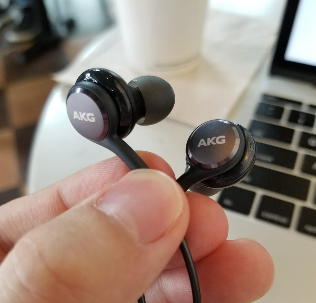 AKG S10 Handsfree | Universal 3.5mm Earphones | Heavy Bass & Clear Sound | Compatible with All Android Devices.