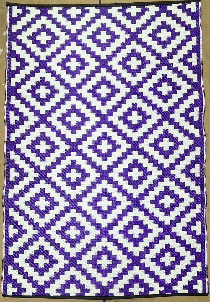 Plastic Mat, Indoor/Outdoor Rug, Chitai Mat (4' x 6')
