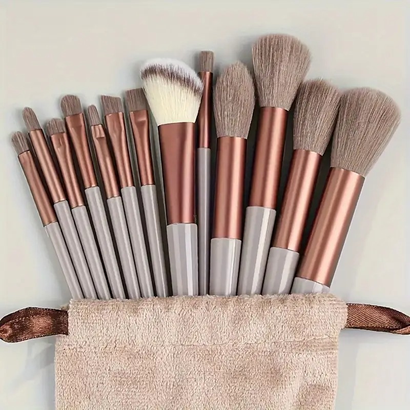 13 Pcs Makeup Brush Set Soft hair Loose Powder Eyeshadow Concealer Contour Eyeliner brush Foundation Beauty Cosmetic tools