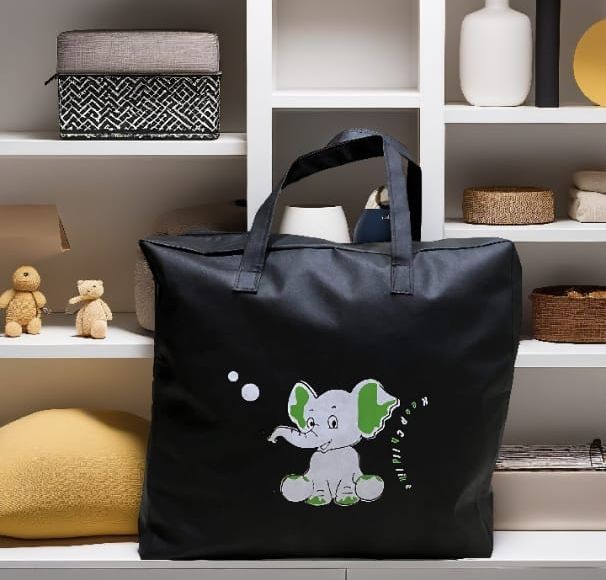 Multi-Purpose Wardrobe Dino Bag with Cartoon Pattern, Double Zipper Quilt Storage, Bedsheet and Blanket Storage Box, Foldable Travel Bag for Women, Handbags, and Luggage