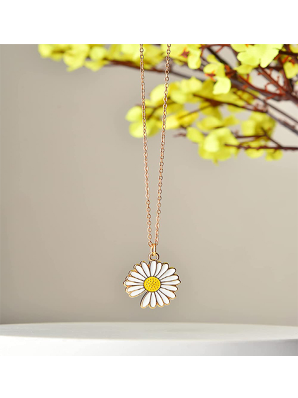 Gold Chain With Beautiful New Daisy Sunflower Pendant Necklace For