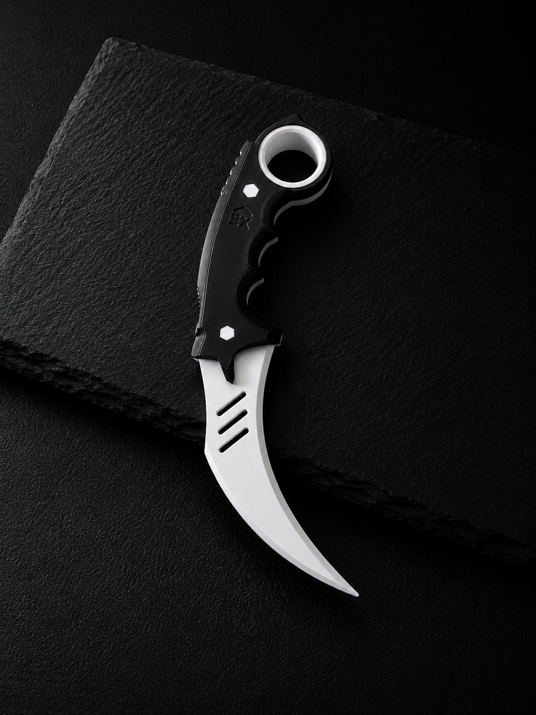 Full Tang Fidget Karambit  3D Printed Rotating Fidget Toy  Gaming Style Desk Gadget (Non-Sharp)