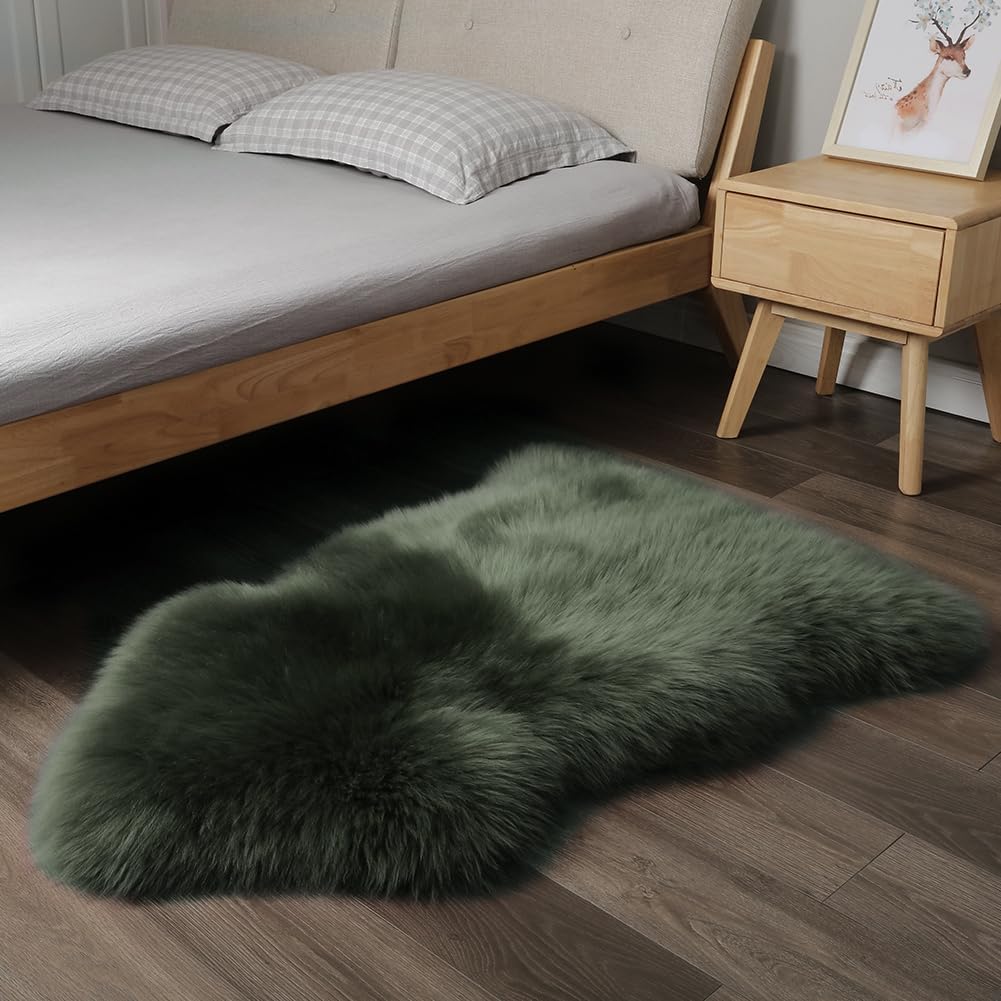 Faux Sheepskin Rug Green Sheep Foot Door Mat Rug 2ft x 3ft