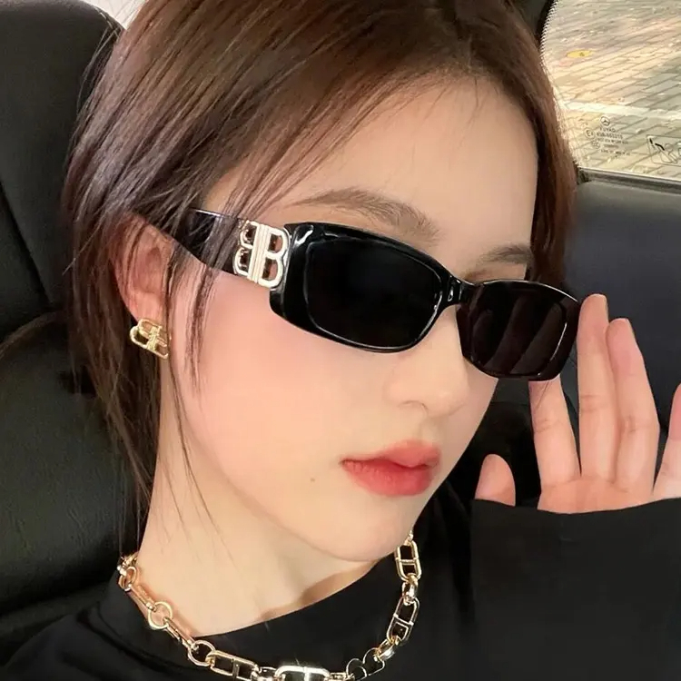 Lensify New Classic B-Shaped Vintage Rectangle Sunglasses For Women - Trendy Square Sun glasses For Men / Unisex