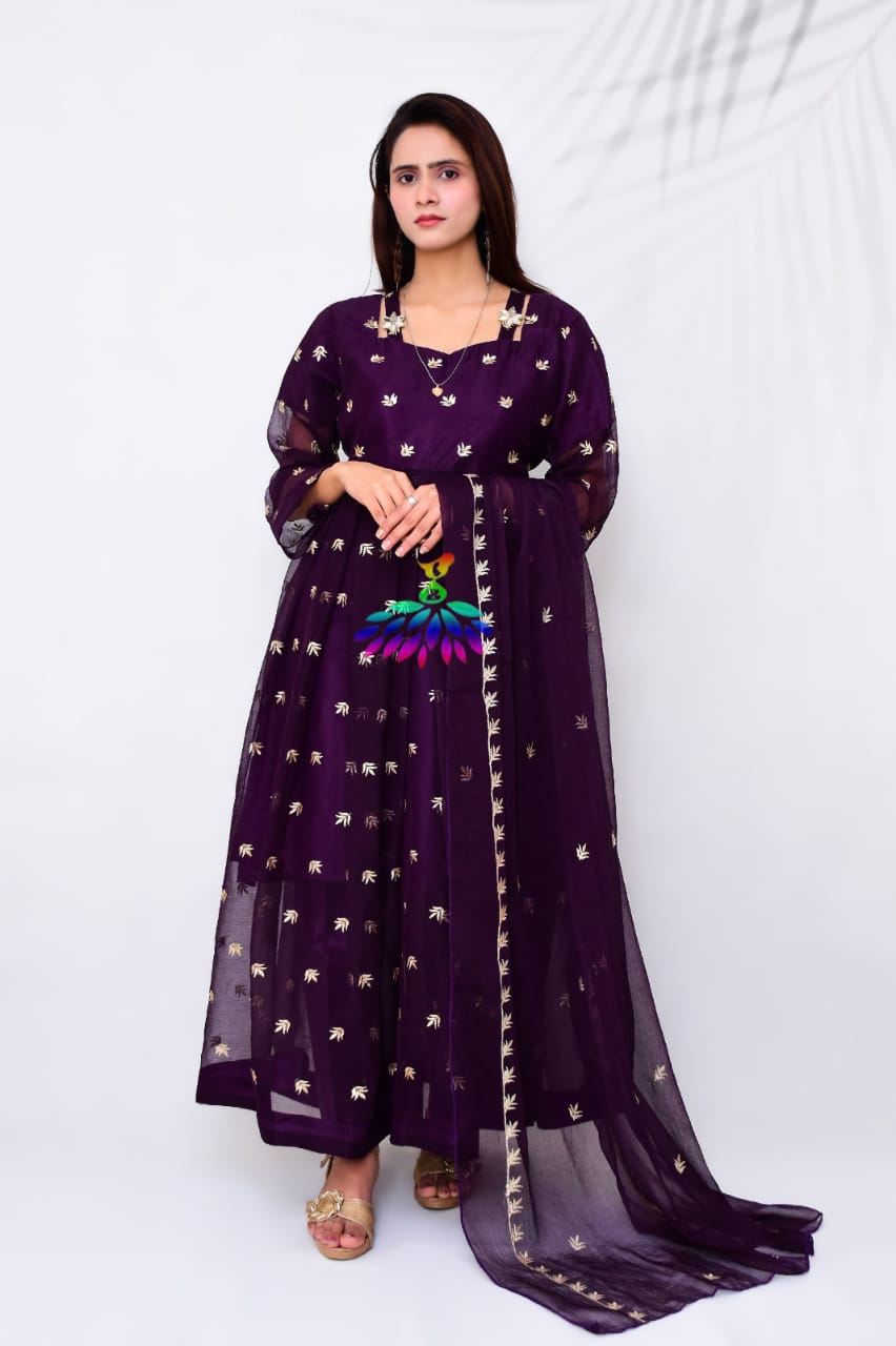 Stylish Fashionable Elegant Chiffon Maxi Dress for Women - Full Length Party Gown for Weddings, Mehndi, and Formal Events | Stylish Evening Wear for Ladies and Girls | Luxurious Design with Flowy Silhouette and Comfortable Fit