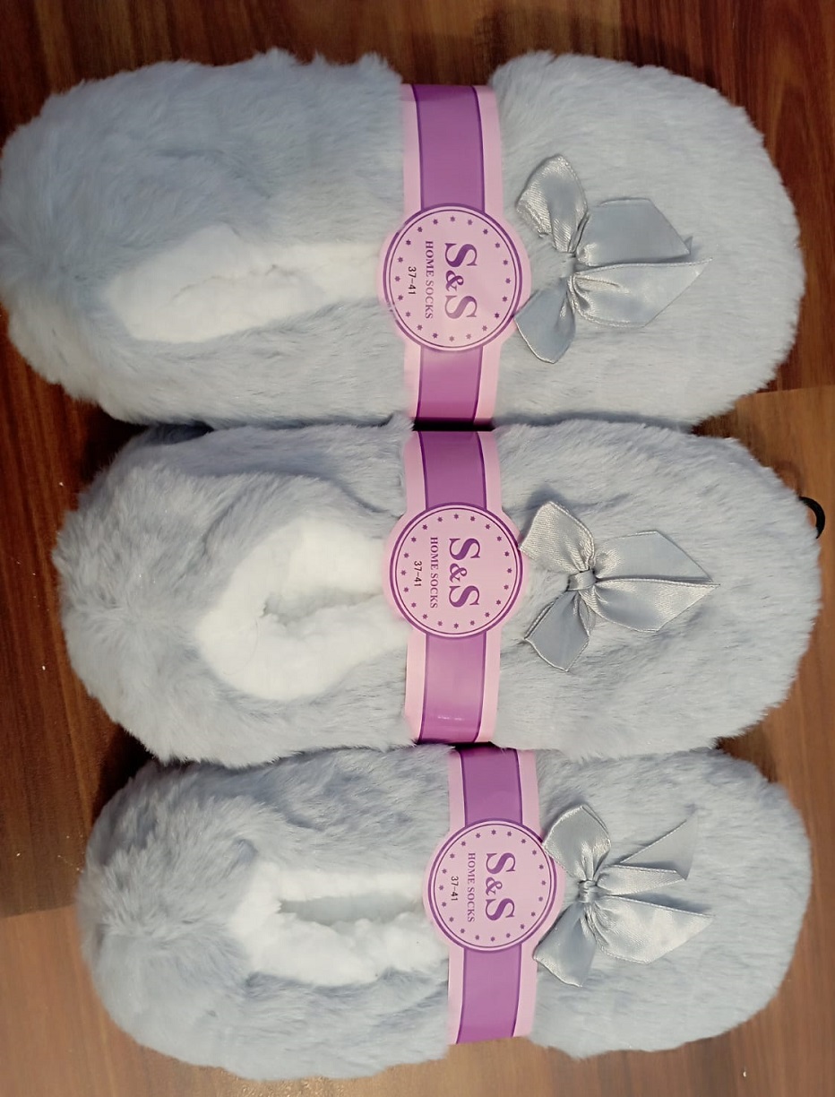 Women's indoor warm soft plush slippers / Warm Indoor For Carpet Slippers