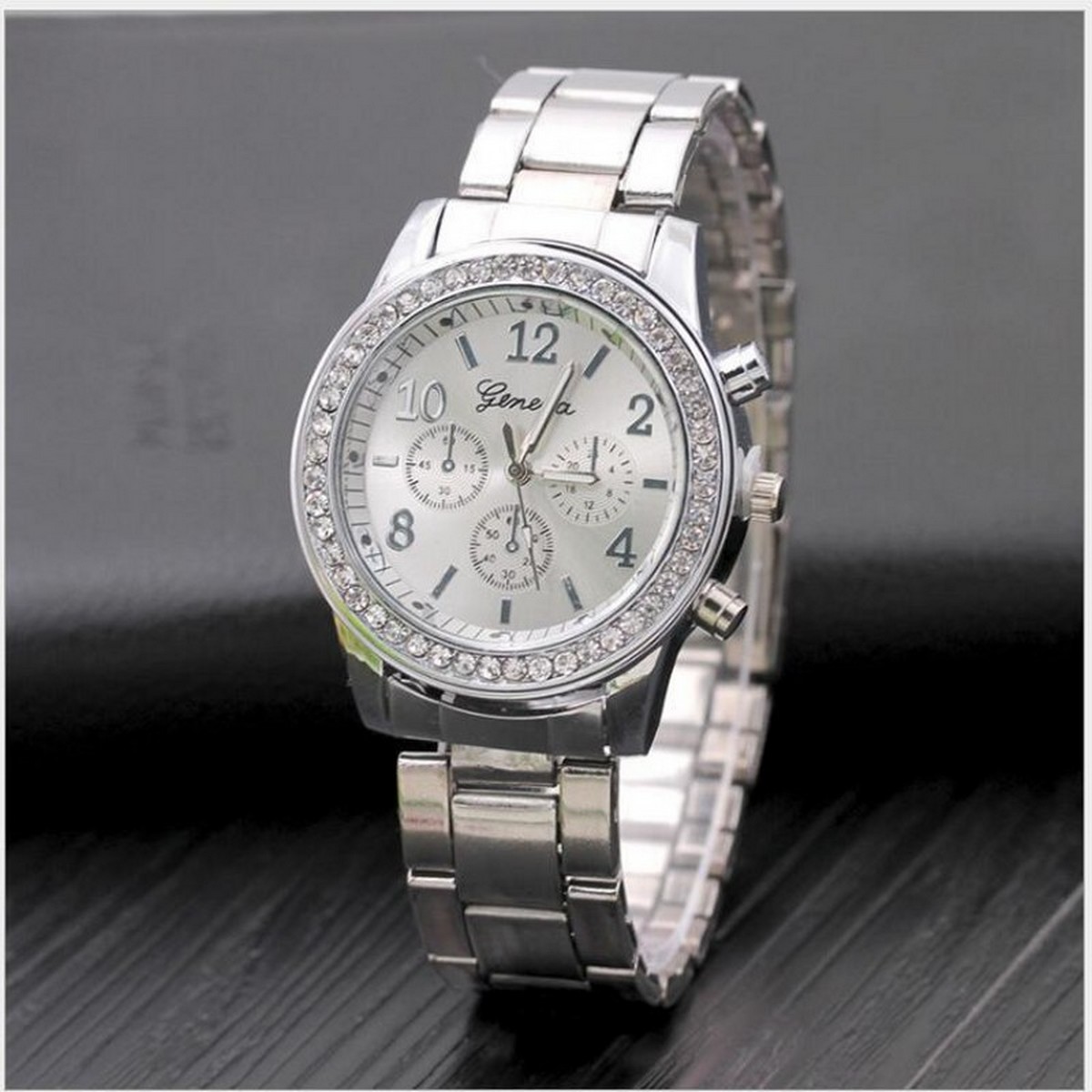 Luxury Women's Wrist Watches / Quartz Stainless Steel Wristwatch