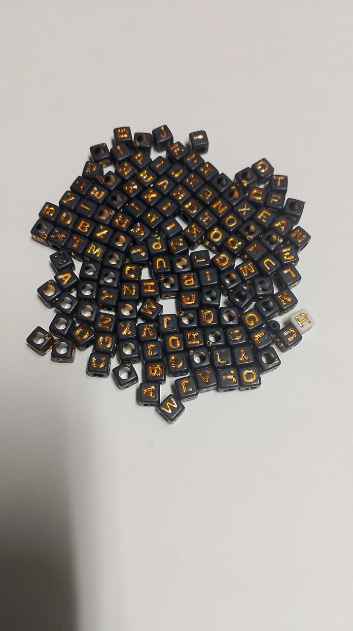 50-100Pcs Random Mixed Letter Acrylic Beads Flat Round Alphabet Charms Beads For Bracelet Necklace Jewelry Making KS