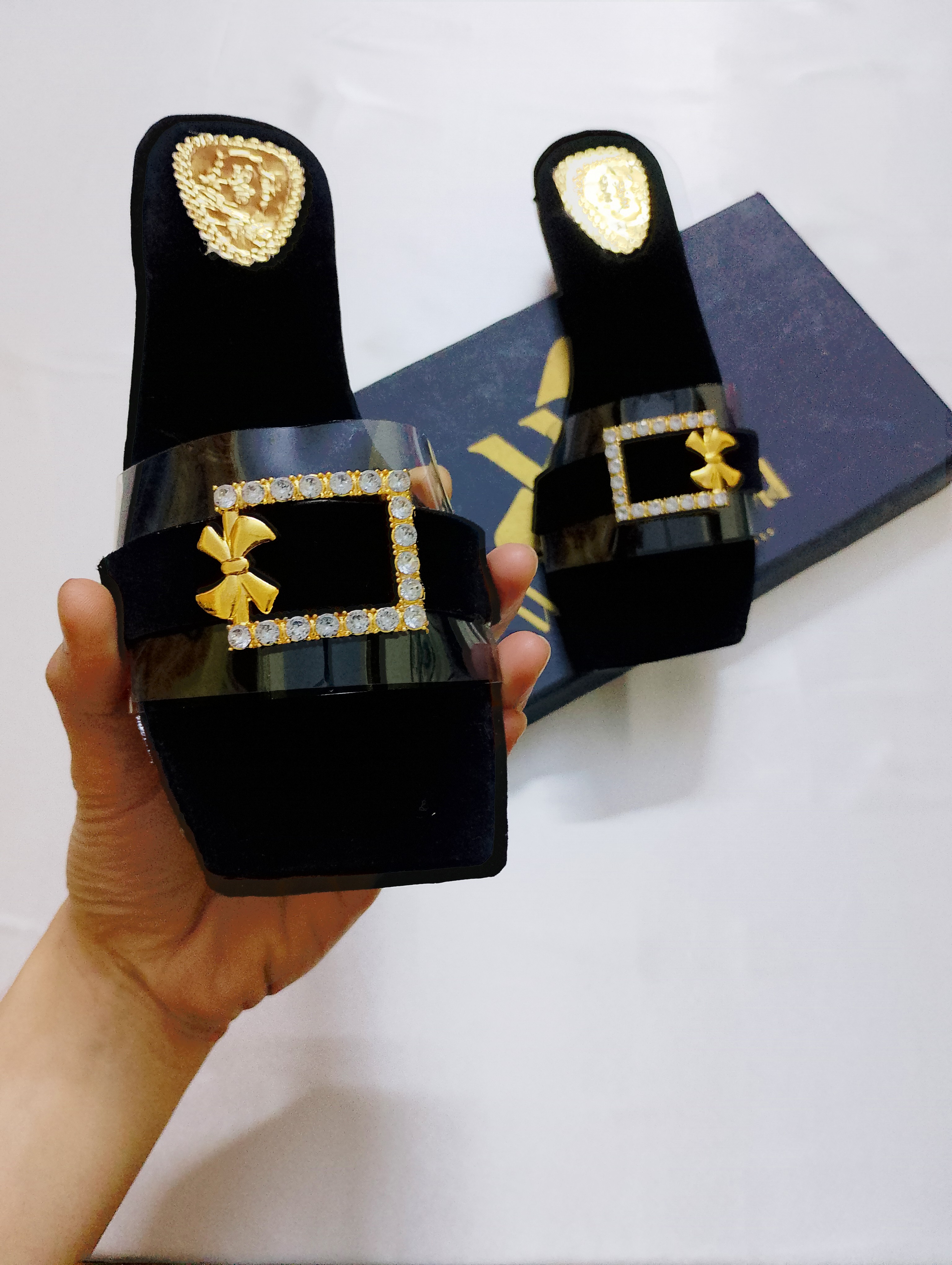 Ladies Slippers Girls Stylish Slippers Velvet Ladies Chappal with Sheesha Buckle Comfortable Women Party Wear Slip-On