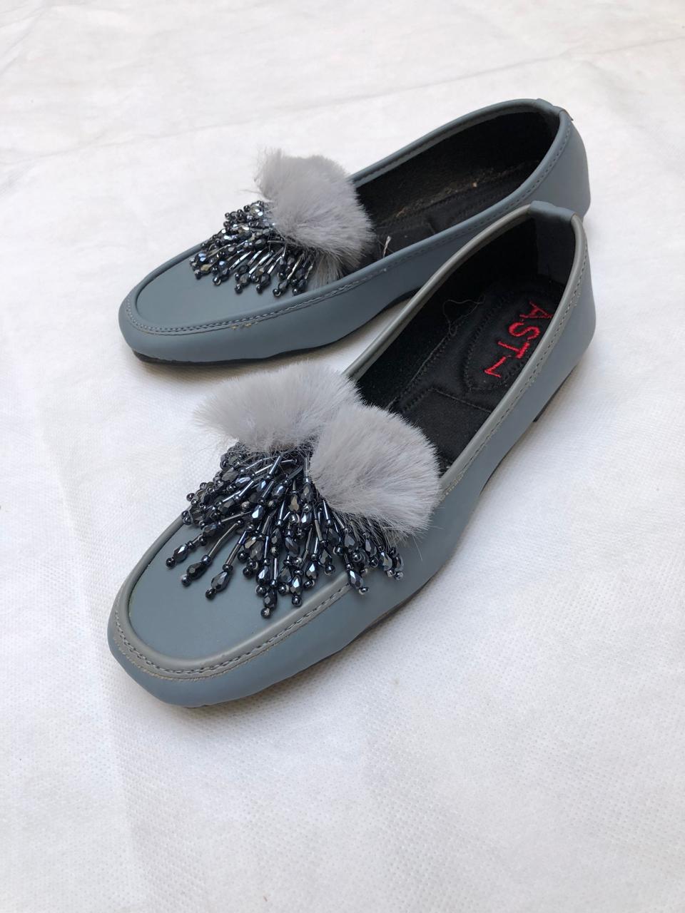 Winter Shoes/Pumps For Women - Comfortable - Fashion - New Design for Winter