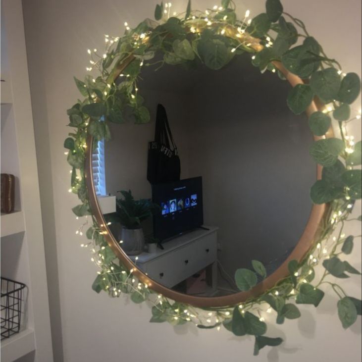 Artificial Plant Leaves Bail with LED Fairy Lights Battery Operated – Money Plant Leaf Lights for Room Decoration, Wall Hanging Flowers, and Indoor Ambiance