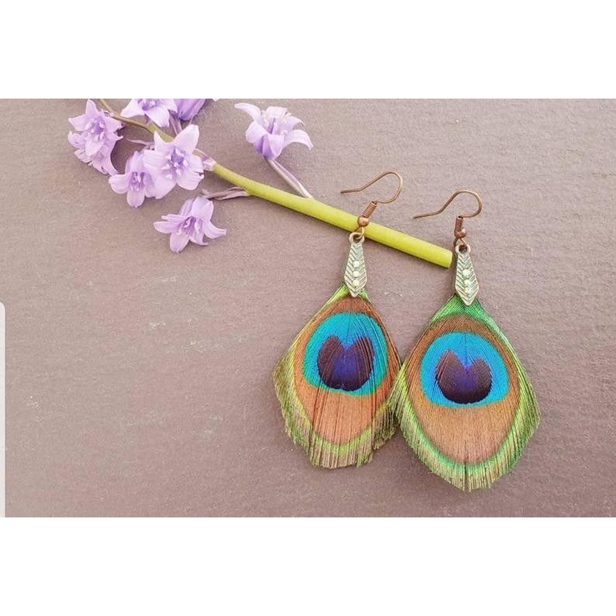 Earrings for girls and women trendy and stylish in summer