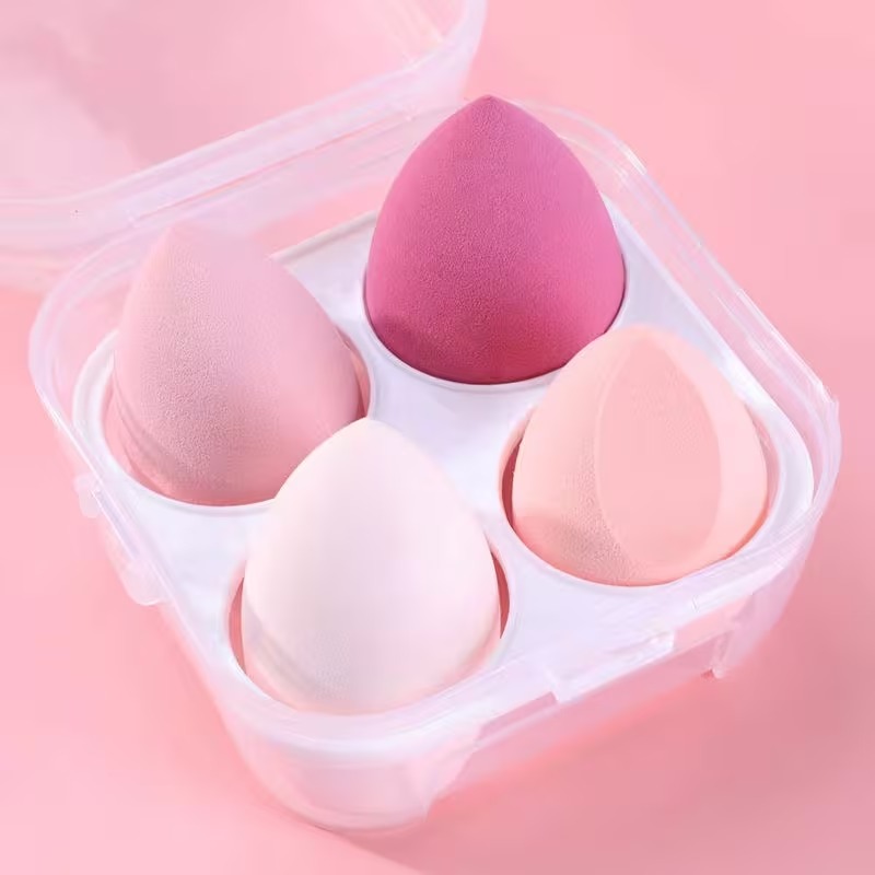 Julystar 1 Box 4pcs Transparen Bear Box Pack Makeup Sponge 4 Color Beauty Sponges Cosmetics Puff For Girls & Women