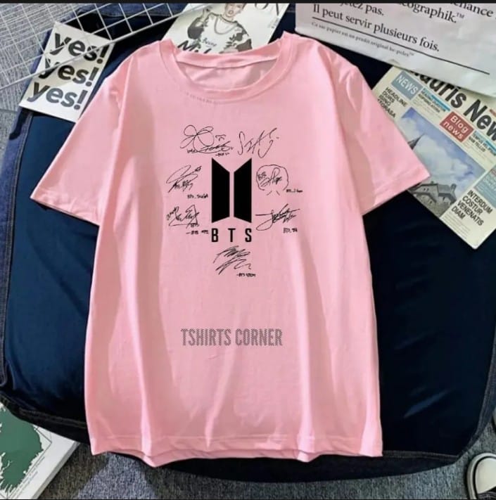 Classy Look Tag  Signature Bts Printed Theme Summer Top Half Sleeve Tee Shirt Round Neck Cotton Trendy T-shirt Casual Tshirt Spring Wear Smart Fit Half Sleeve Tee Shirt for Women/Girls