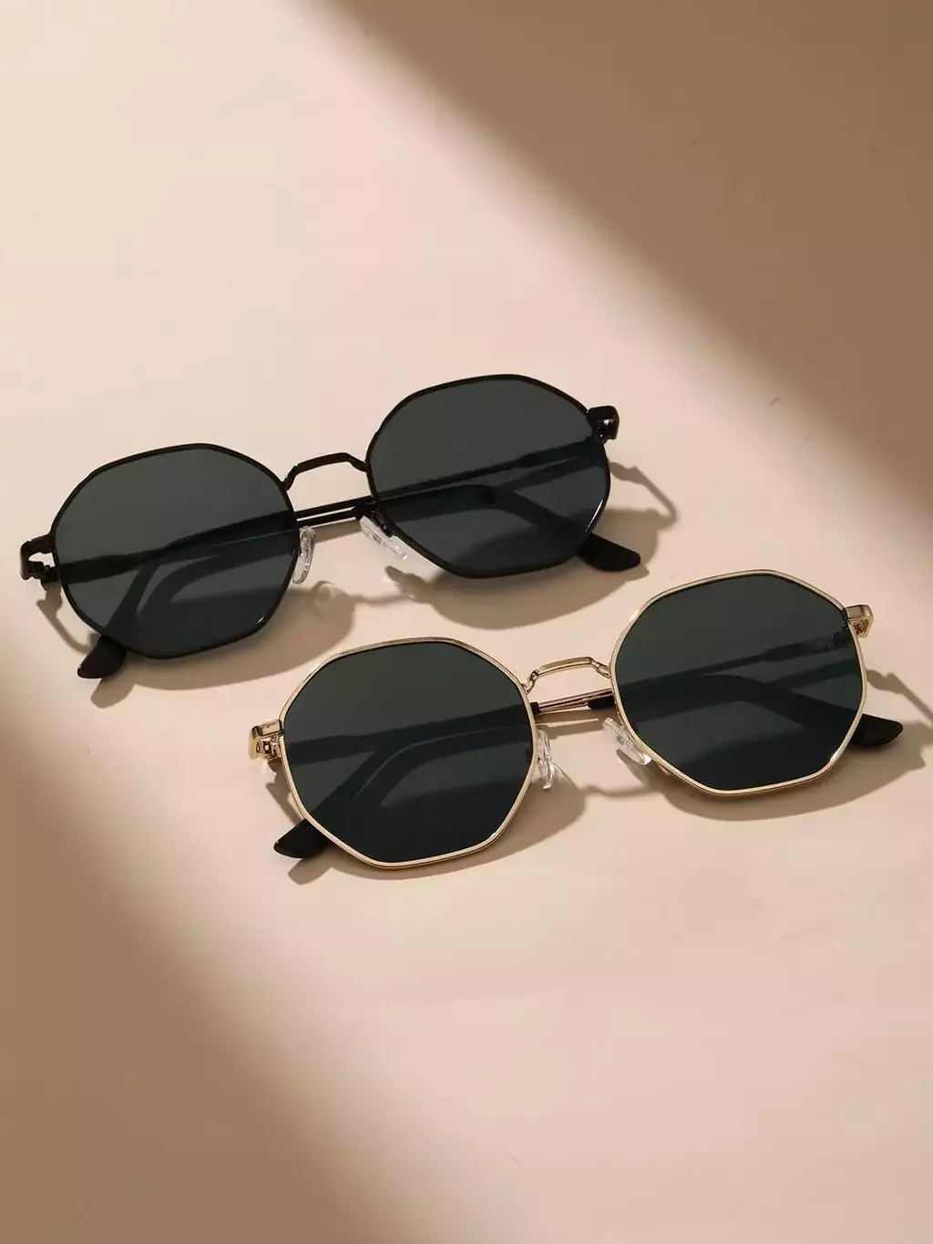 Bf2f.pk New Trendy Stylish Fashionable Metal Frame Hexagonal Sunglasses For Women Men - Retro Geometric Gradient Lens UV Protection Sun Glasses For Girls Men Boys - Metal Frame Octagon Sunglasses For Men Boys