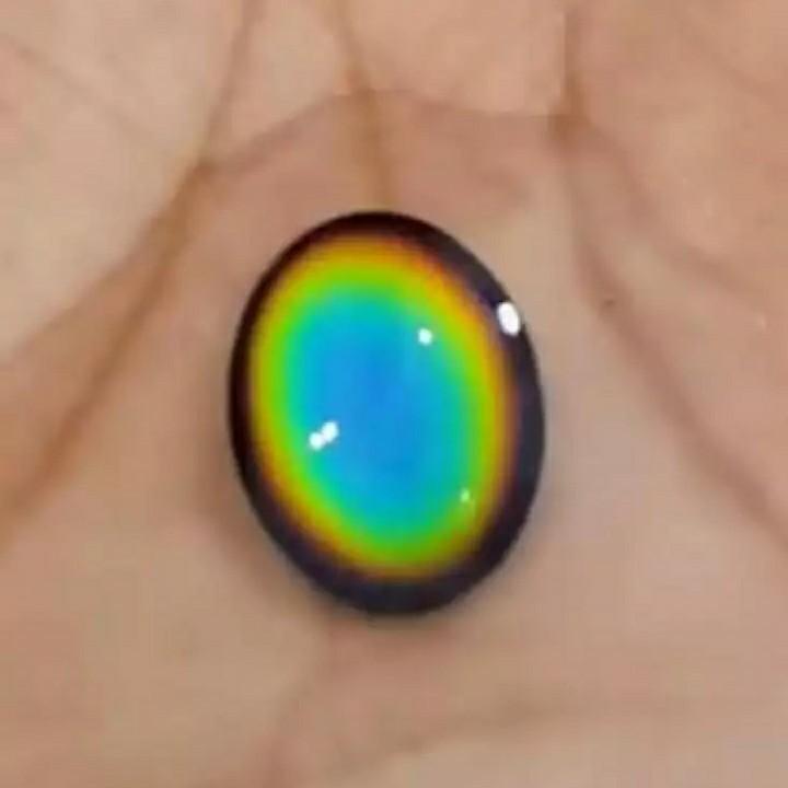 Colour Changing stone