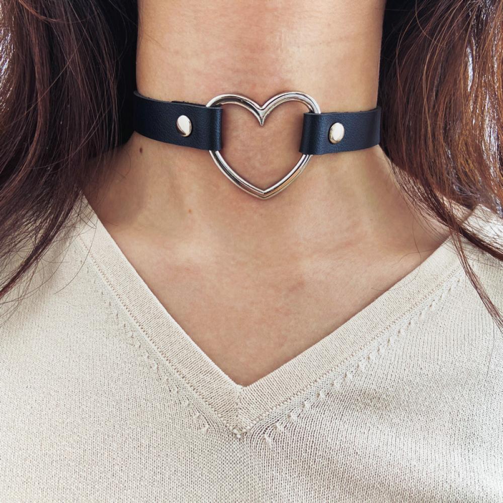 leather heart collar