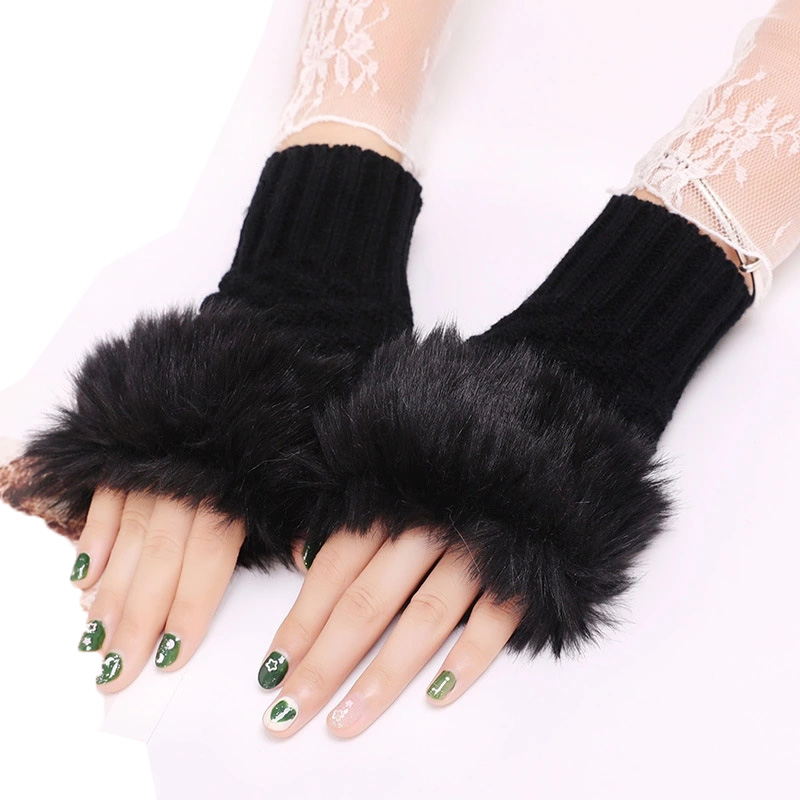 1 Pair of Outdoor Winter Hand Warmer Breathable Gloves for Girl Random colors Half Finger Gloves Mittens Faux Rabbit Fur Hand Wrist Warmer Winter Fingerless Knitted Gloves for Women