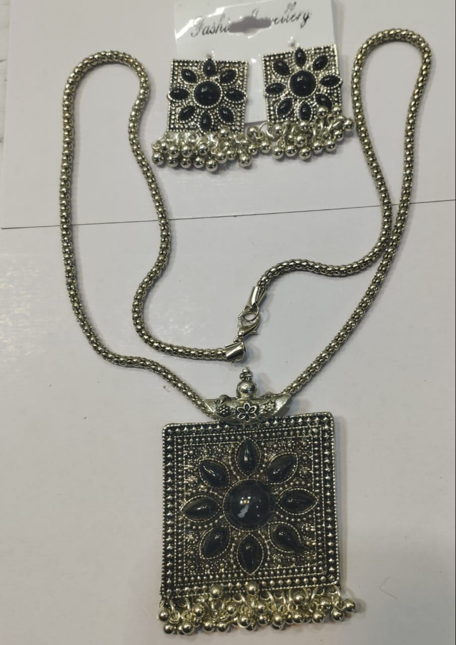 ANTIQUE SILVER & BLACK AFGHANI NECKLACE FOR ALL AGES WOMENS AND GIRLS