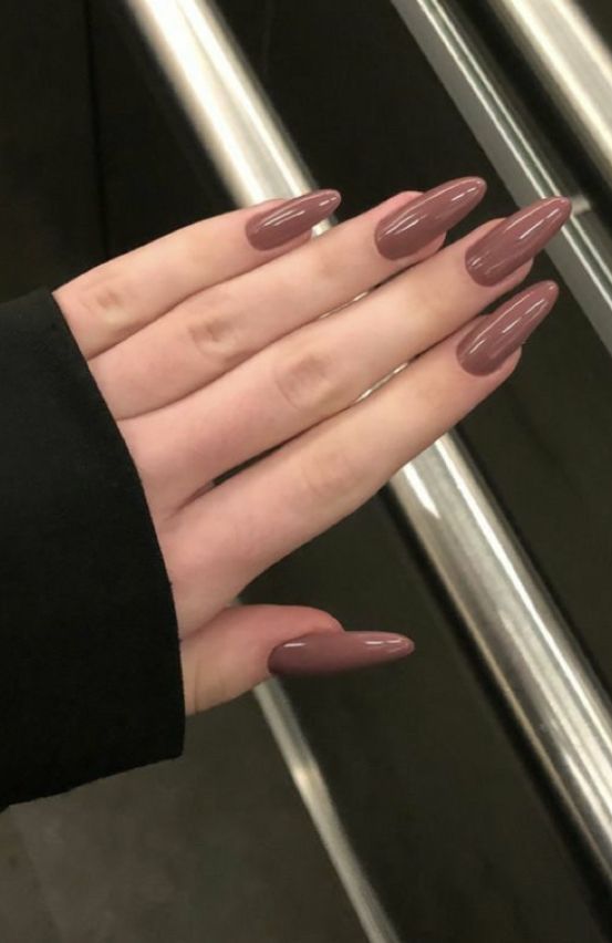 12PCS/set elegent, dusty rose shaded false nude nails,beneficiary for both girls and women ,easy to use,reuseable,removeable,perfect for wedding and formal events.