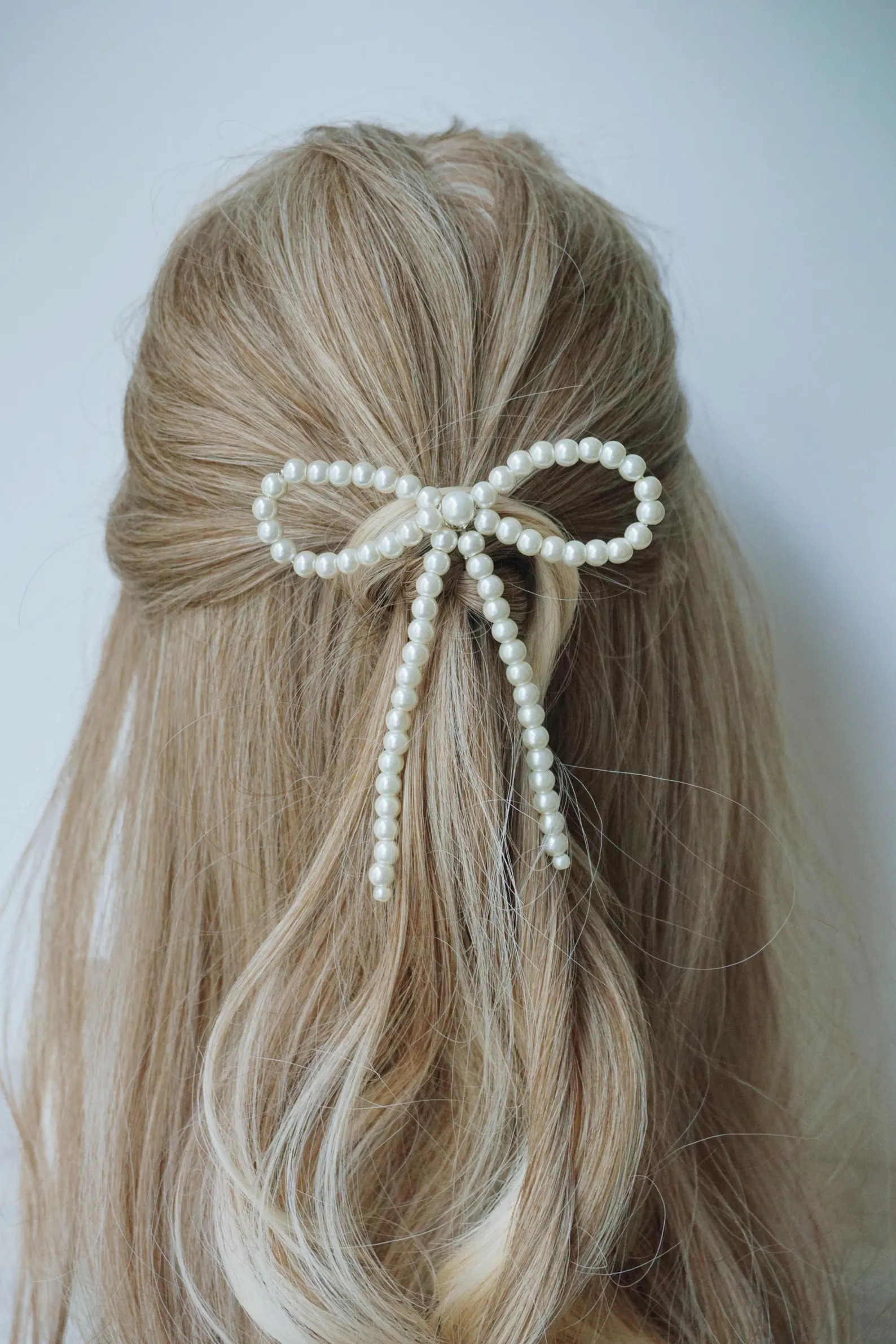 Pearl Bow Hair Pin, Bridal Pearl Bow Hairpin, Bow Hair Clip, Pearl Bow Hairpiece, White Bow Wedding Hair Accessories
