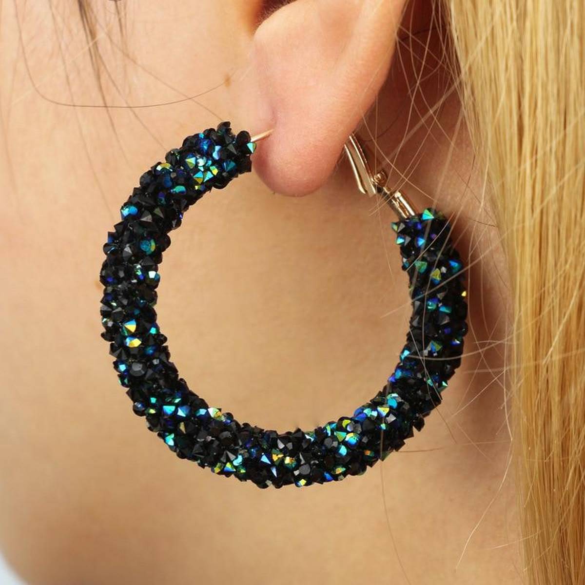 Elegant Shinny Rhinestone Trendy Earring Round Shaped For Girls